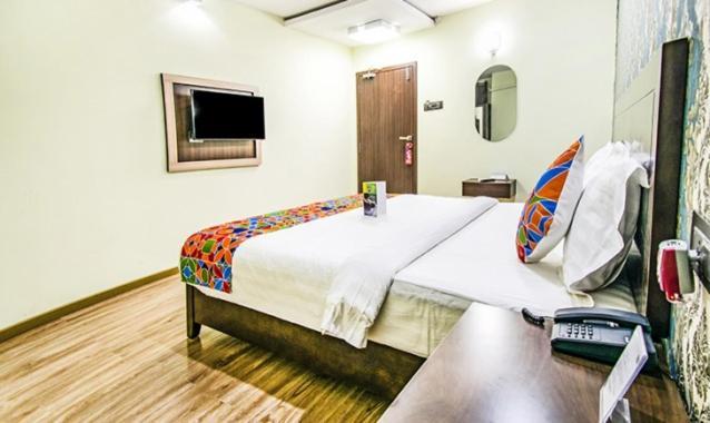 Princepark Bed and Breakfast Vellore Esterno foto